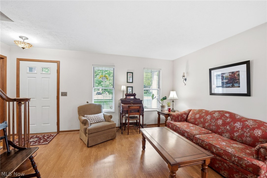 9764 Wainwright Terrace Olmsted Falls OH 44138
