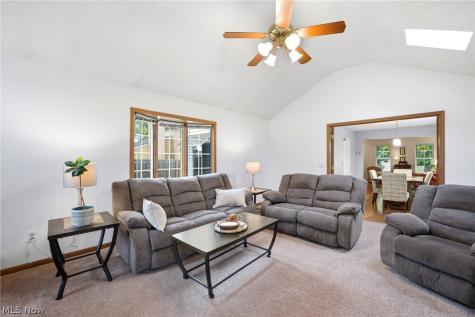 9764 Wainwright Terrace Olmsted Falls OH 44138