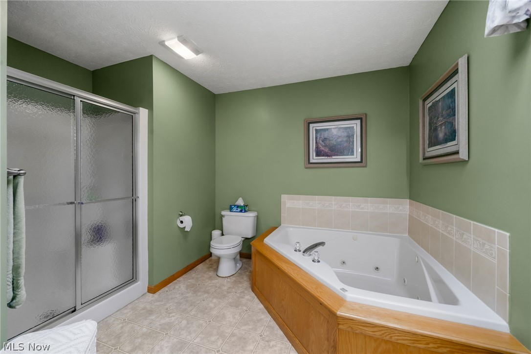 2274 Lake Center Street NW Uniontown OH 44685