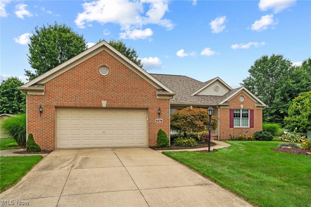 2274 Lake Center Street NW Uniontown OH 44685