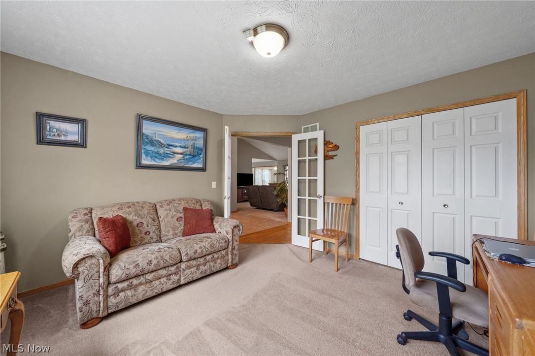 2274 Lake Center Street NW Uniontown OH 44685