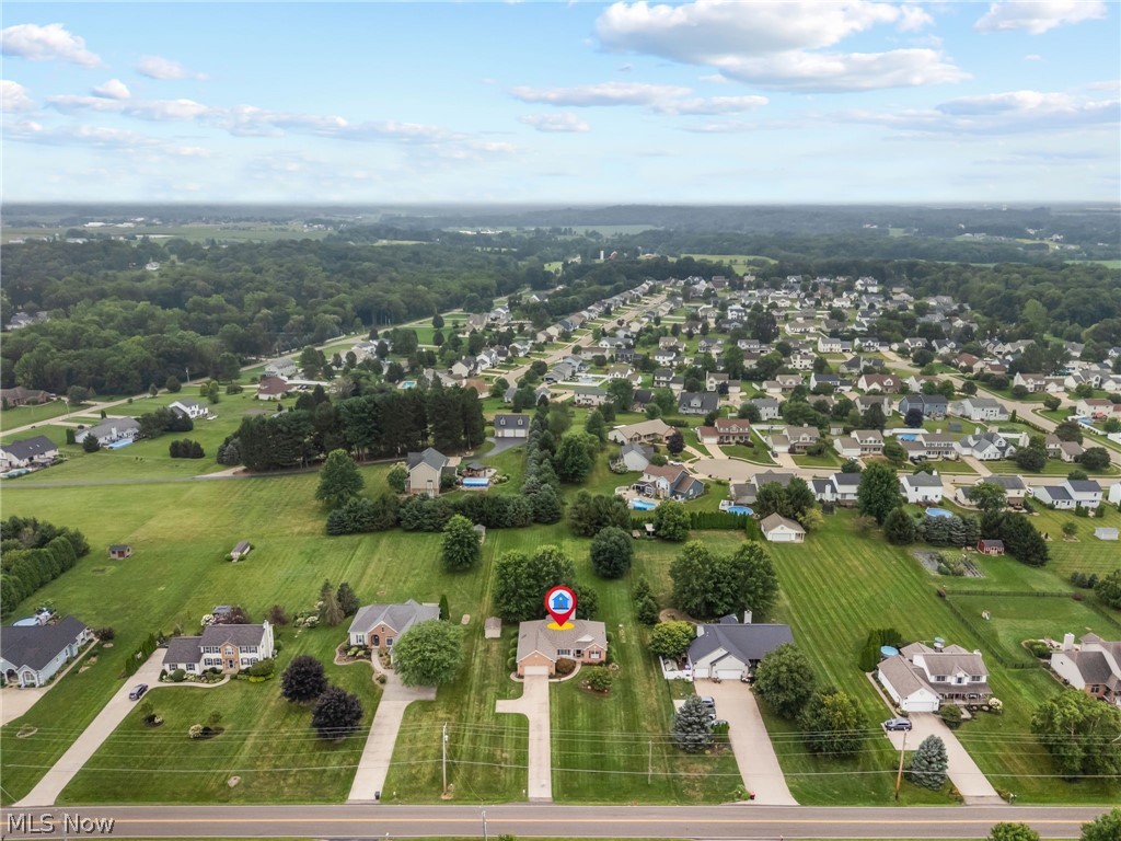 2274 Lake Center Street NW Uniontown OH 44685