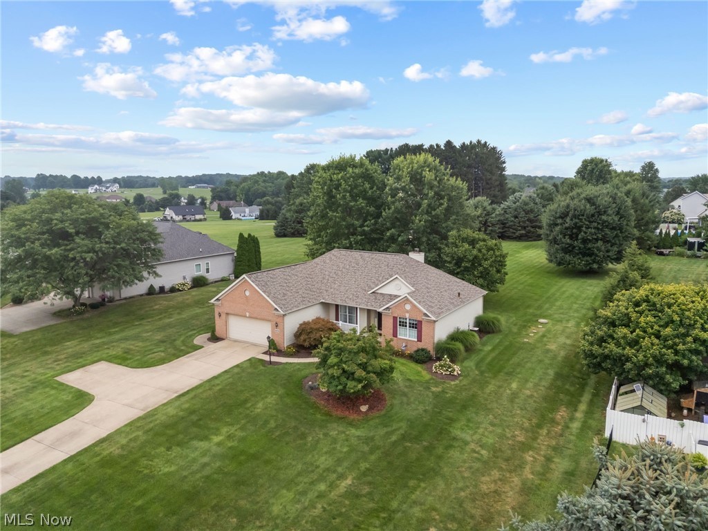 2274 Lake Center Street NW Uniontown OH 44685