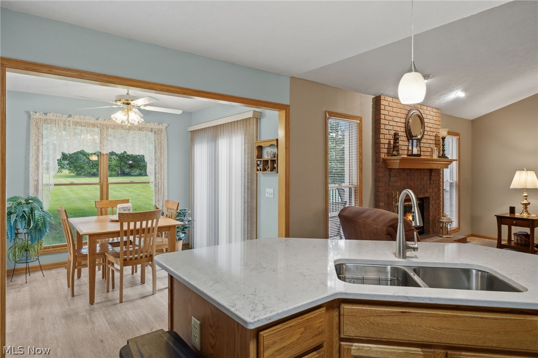 2274 Lake Center Street NW Uniontown OH 44685