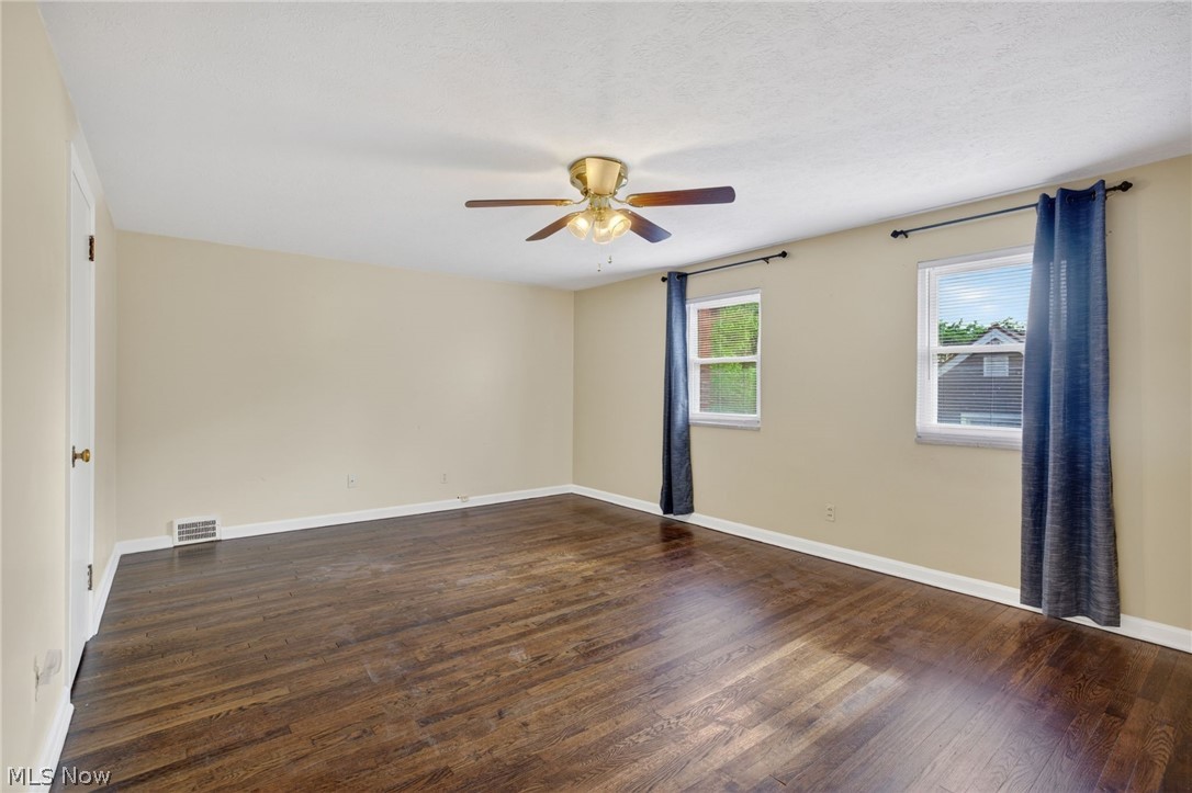 674 Upper Merriman Drive Akron OH 44303