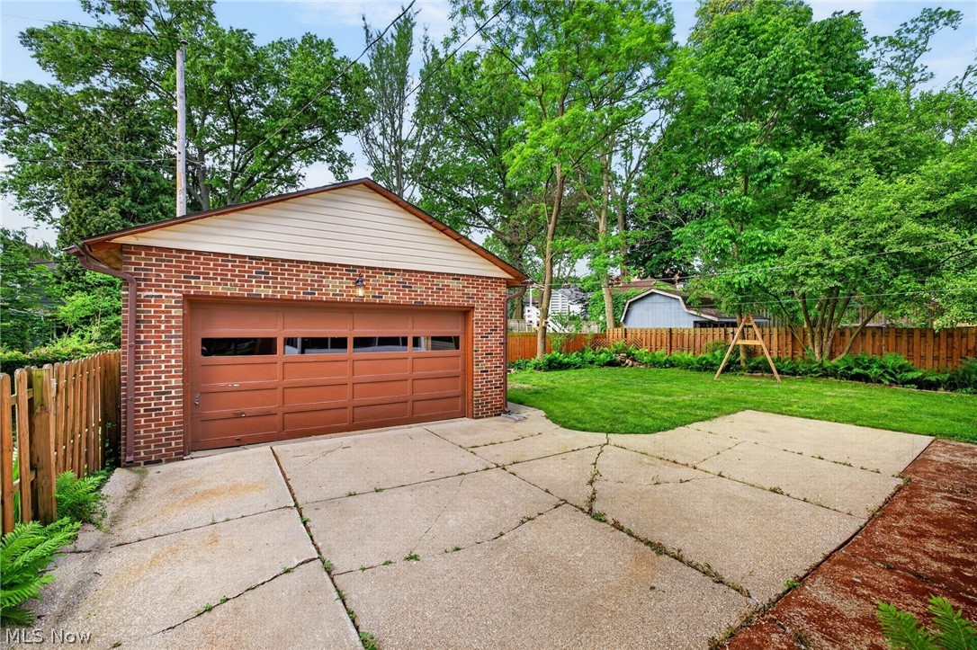 674 Upper Merriman Drive Akron OH 44303