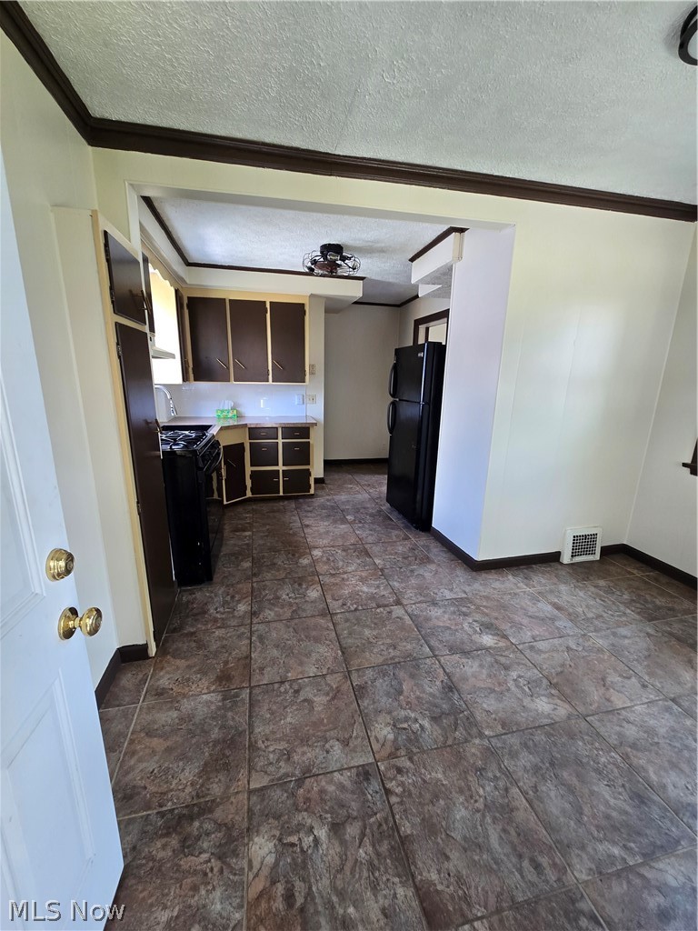2311 Maple Avenue NE Canton OH 44714