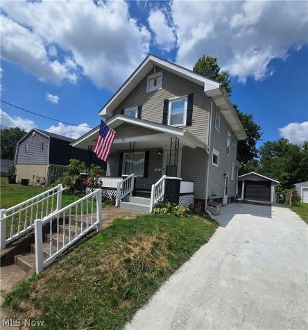2311 Maple Avenue NE Canton OH 44714