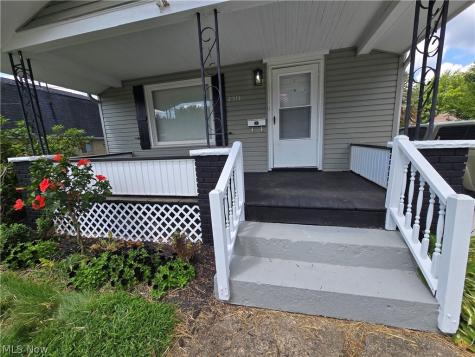 2311 Maple Avenue NE Canton OH 44714