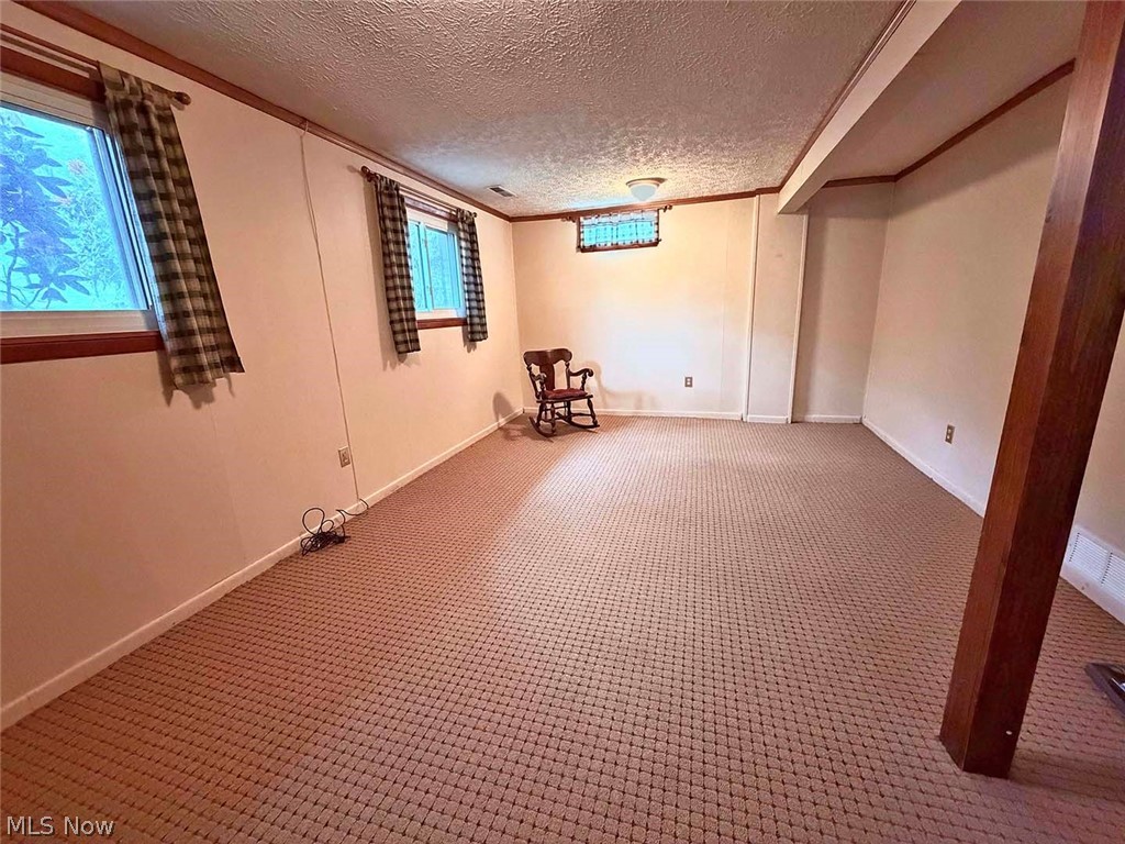 7090 Hillridge Avenue NE Canton OH 44721