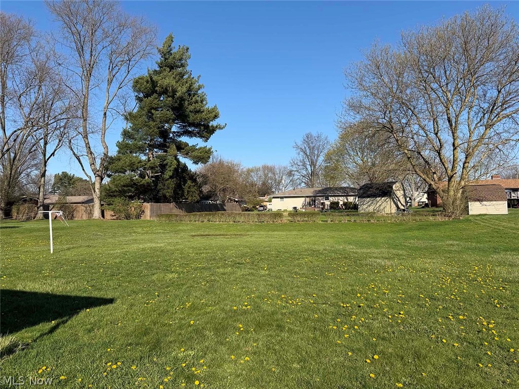 7090 Hillridge Avenue NE Canton OH 44721