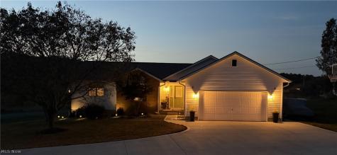 546 E Mohawk Drive Malvern OH 44644