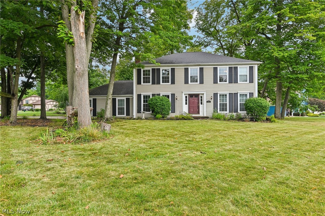 16980 S Meadows Circle Strongsville OH 44136