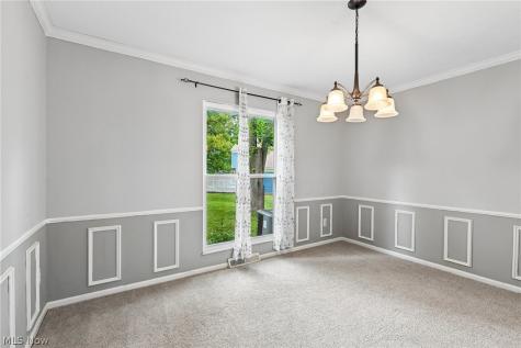 16980 S Meadows Circle Strongsville OH 44136