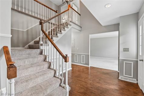 16980 S Meadows Circle Strongsville OH 44136