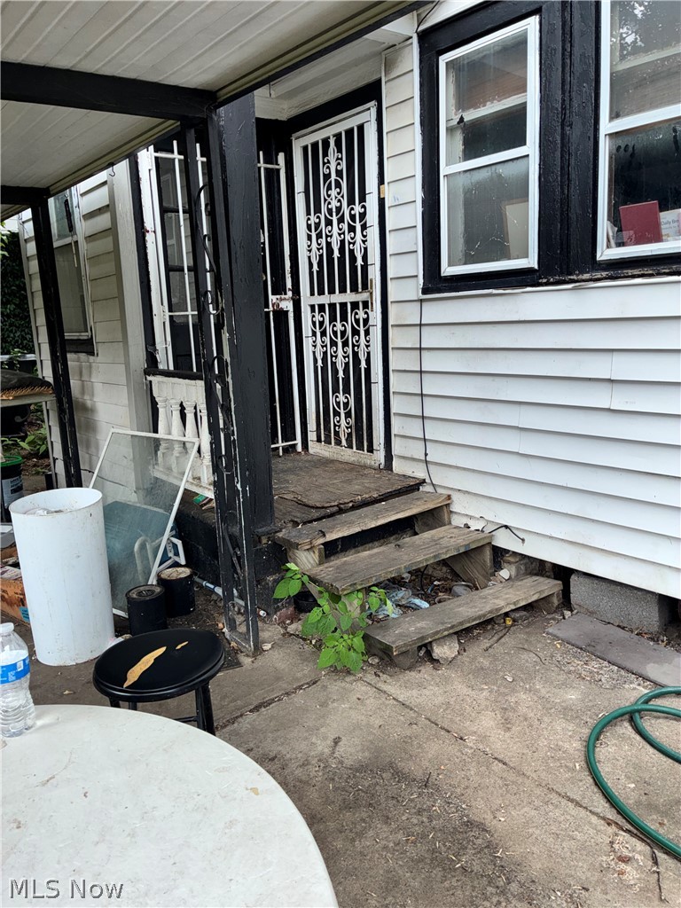 1398 E 91st Street Cleveland OH 44106