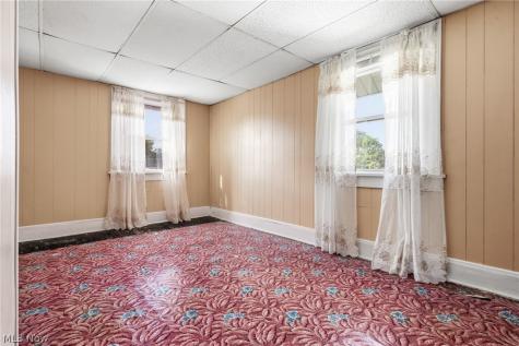2211 17th Street NE Canton OH 44705