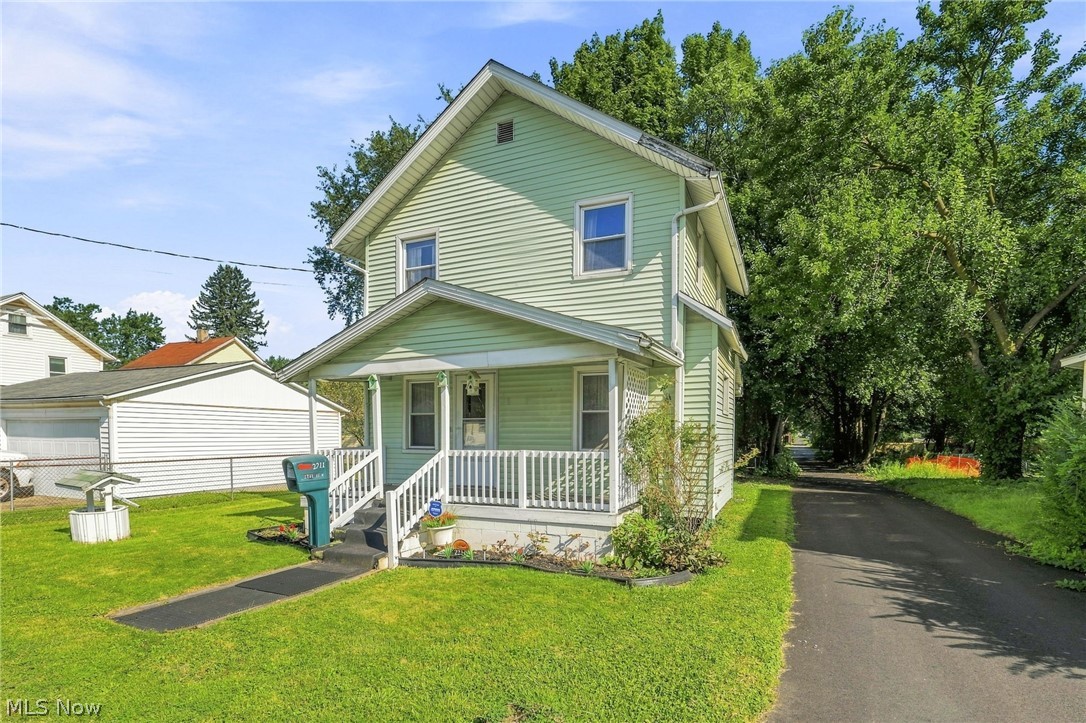 2211 17th Street NE Canton OH 44705