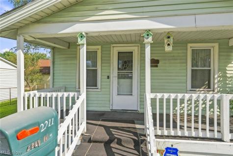 2211 17th Street NE Canton OH 44705