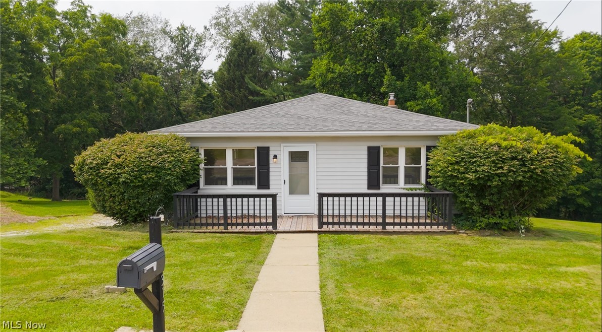315 Nimitz Avenue Wintersville OH 43953