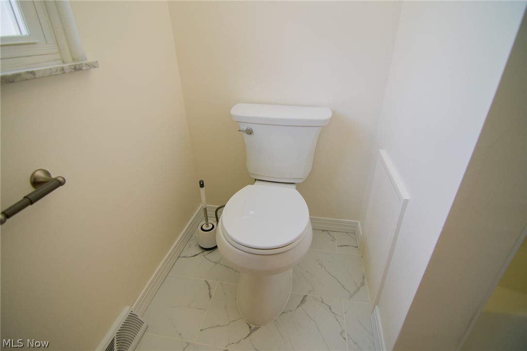 315 Nimitz Avenue Wintersville OH 43953
