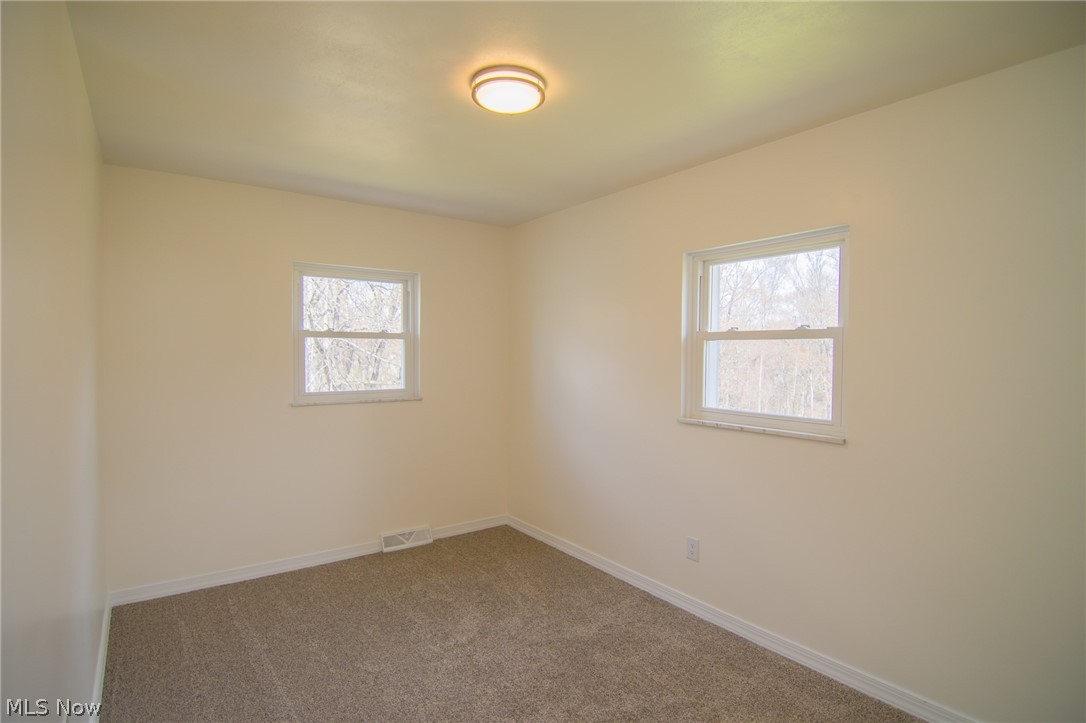 315 Nimitz Avenue Wintersville OH 43953