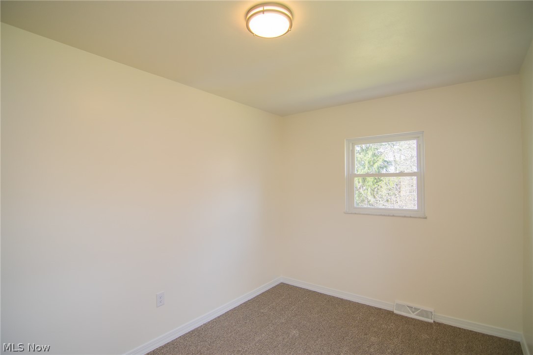 315 Nimitz Avenue Wintersville OH 43953