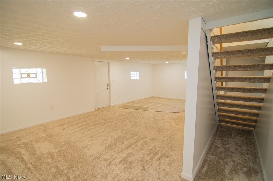 315 Nimitz Avenue Wintersville OH 43953
