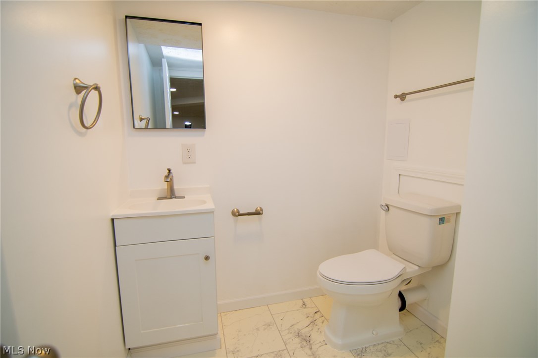315 Nimitz Avenue Wintersville OH 43953