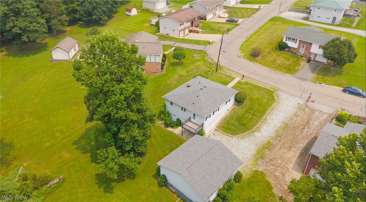315 Nimitz Avenue Wintersville OH 43953