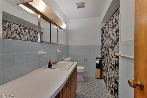 4285 Kerrybrook Drive Youngstown OH 44511
