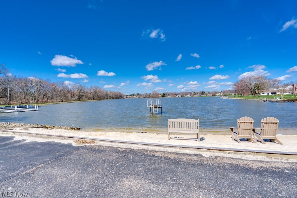 13969 N Highview Drive Dalton OH 44618