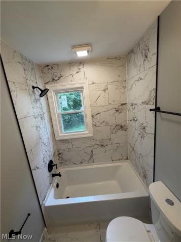 1690 Coventry Street Akron OH 44301