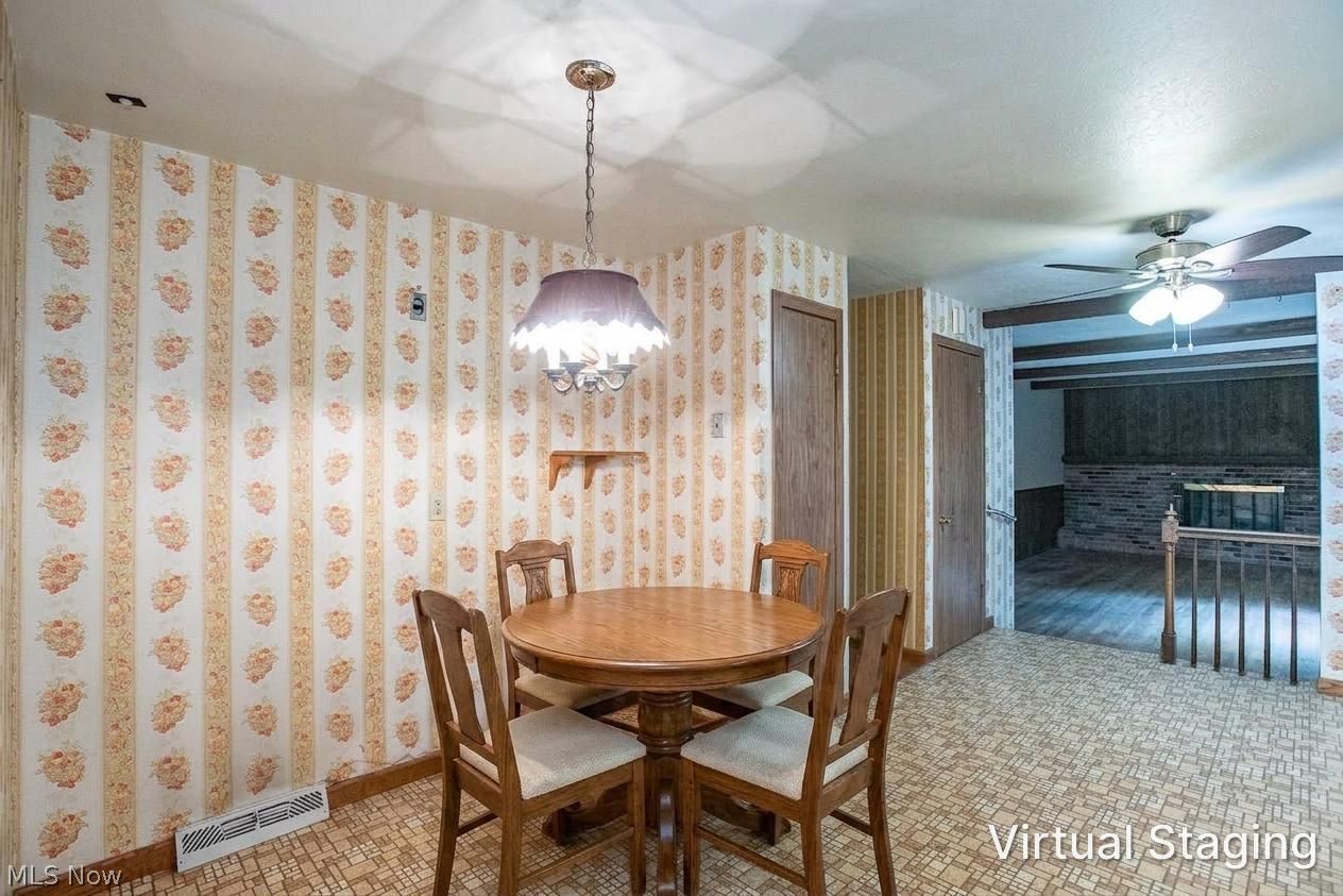 6869 Chadbourne Drive North Olmsted OH 44070