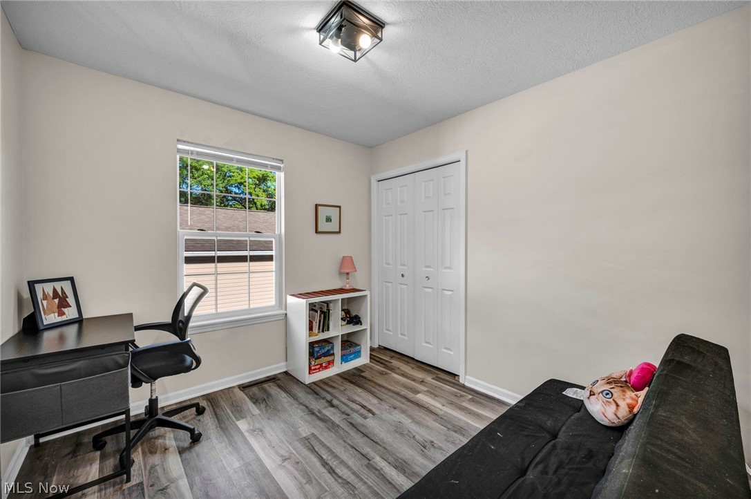 196 Olivet Avenue Akron OH 44319