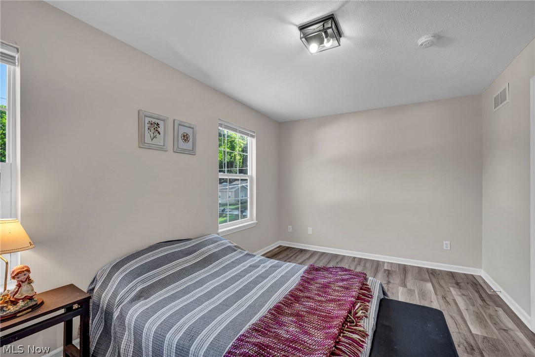196 Olivet Avenue Akron OH 44319