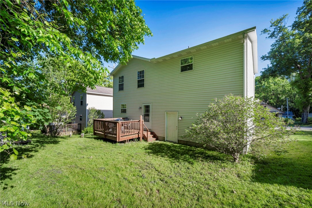 196 Olivet Avenue Akron OH 44319