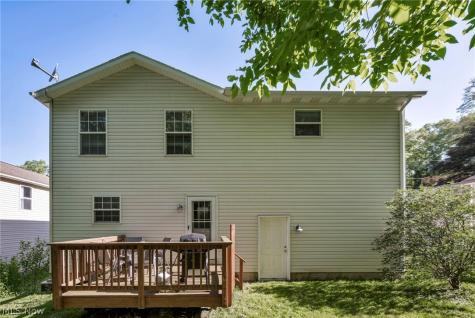 196 Olivet Avenue Akron OH 44319