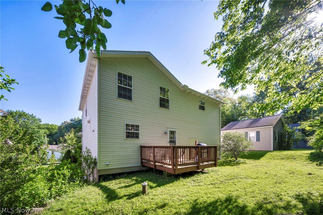 196 Olivet Avenue Akron OH 44319