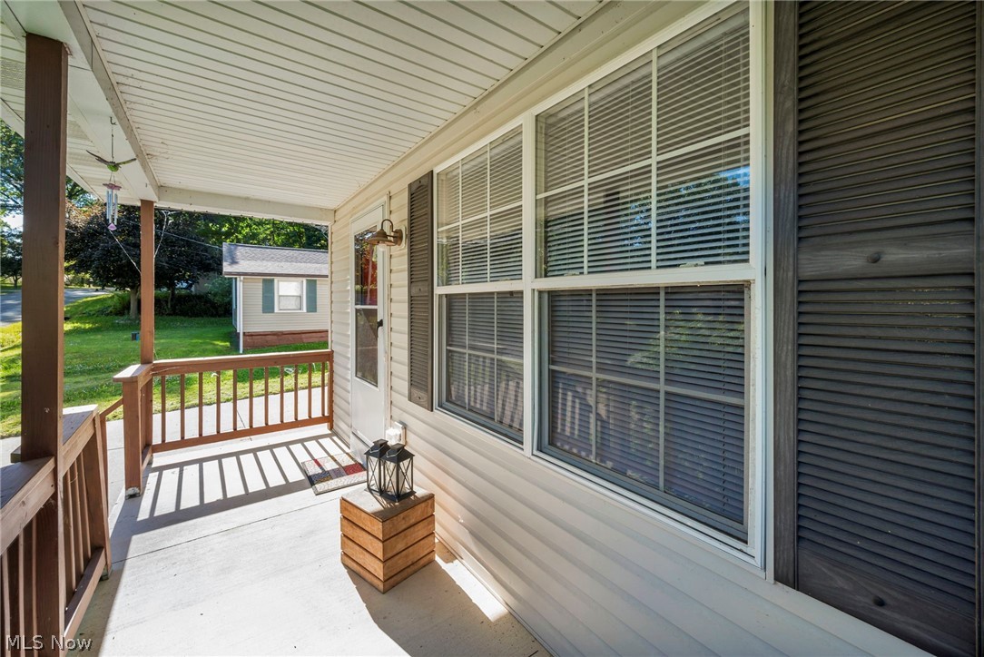 196 Olivet Avenue Akron OH 44319
