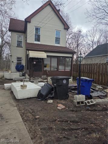 892 Wheelock Road Cleveland OH 44103