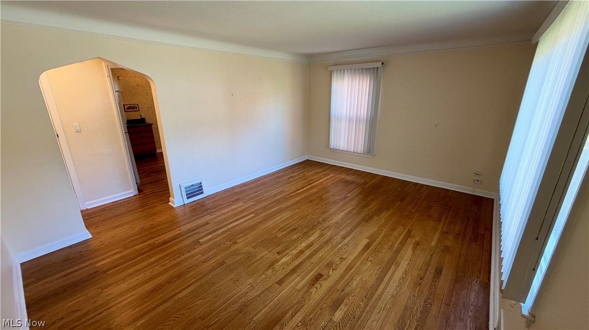 1584 Winchester Road Lyndhurst OH 44124