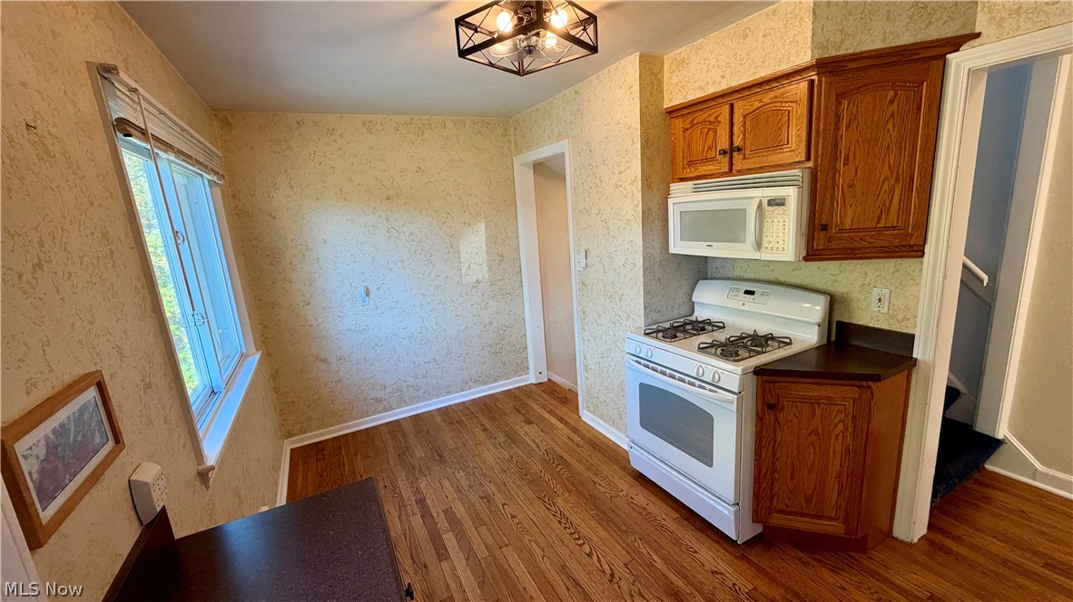 1584 Winchester Road Lyndhurst OH 44124