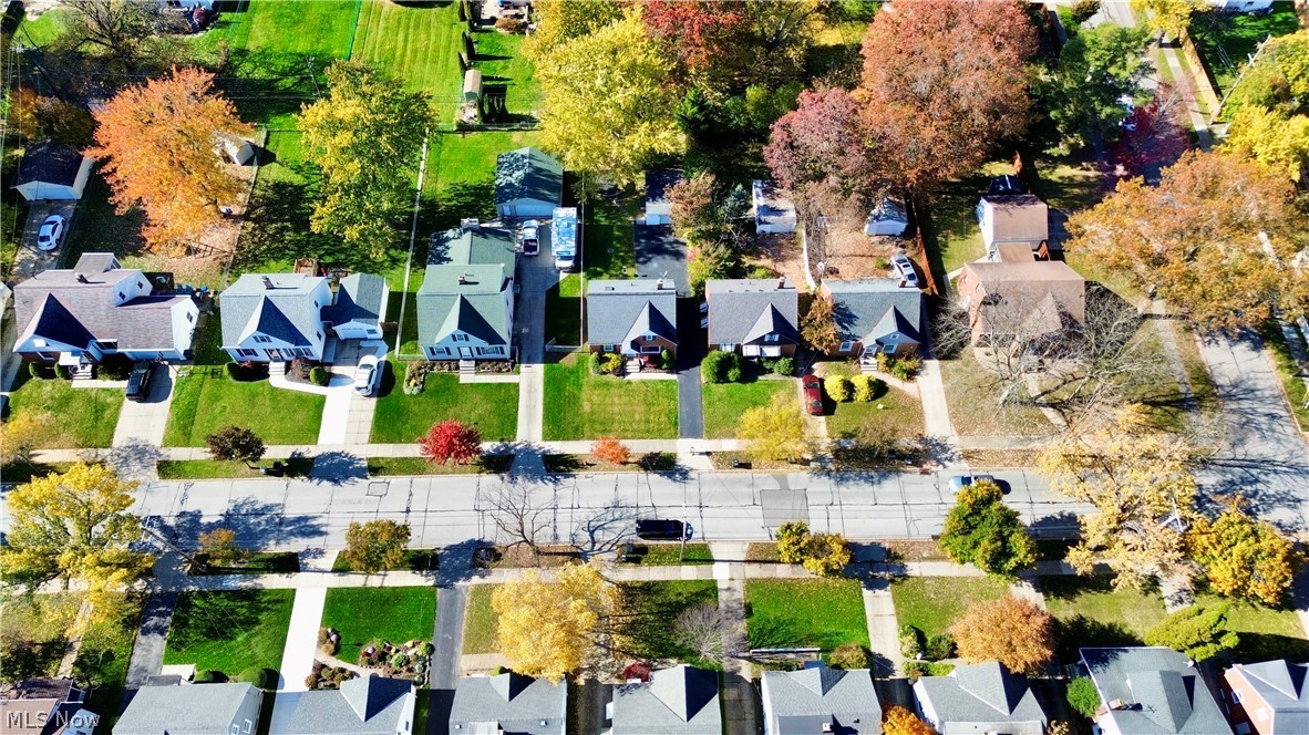 1584 Winchester Road Lyndhurst OH 44124