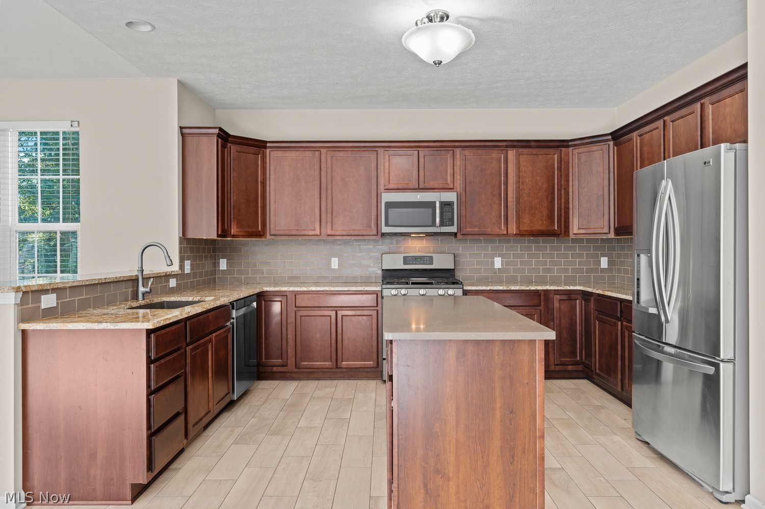 33287 Westbrooke Circle Avon Lake OH 44012