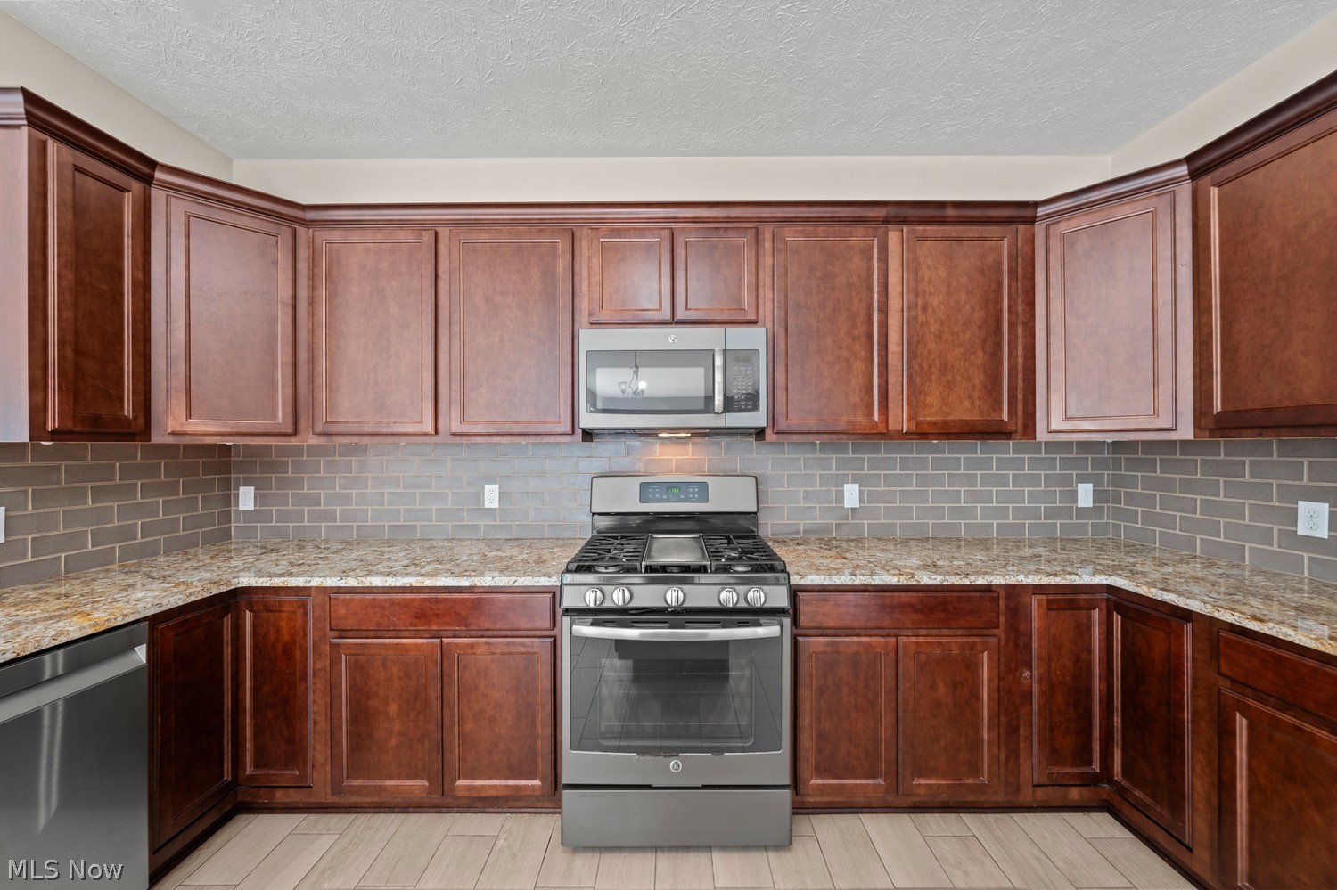 33287 Westbrooke Circle Avon Lake OH 44012