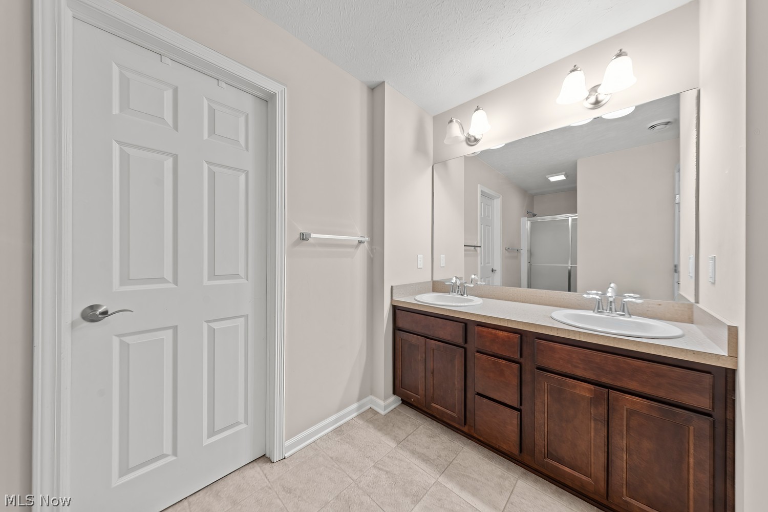 33287 Westbrooke Circle Avon Lake OH 44012
