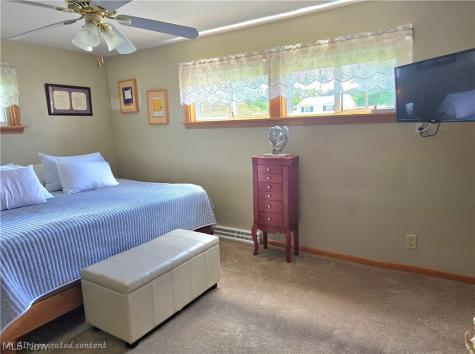 4320 Wedgewood Drive Youngstown OH 44511