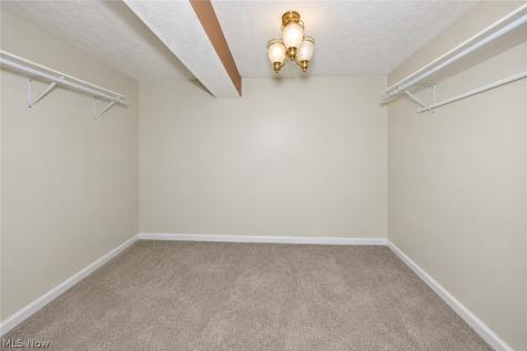 1257 Muchney Circle Akron OH 44312