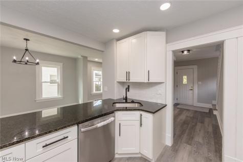 3569 W 136th Street Cleveland OH 44111